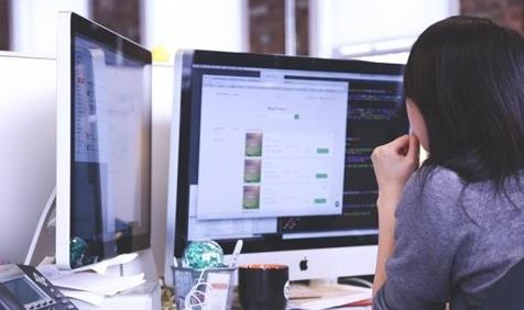 網(wǎng)頁(yè)設(shè)計(jì)的過(guò)程中我們應(yīng)該注意哪些細(xì)節(jié)問(wèn)題呢